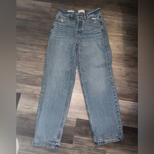 Universal Thread Light Blue Straight Leg Jeans